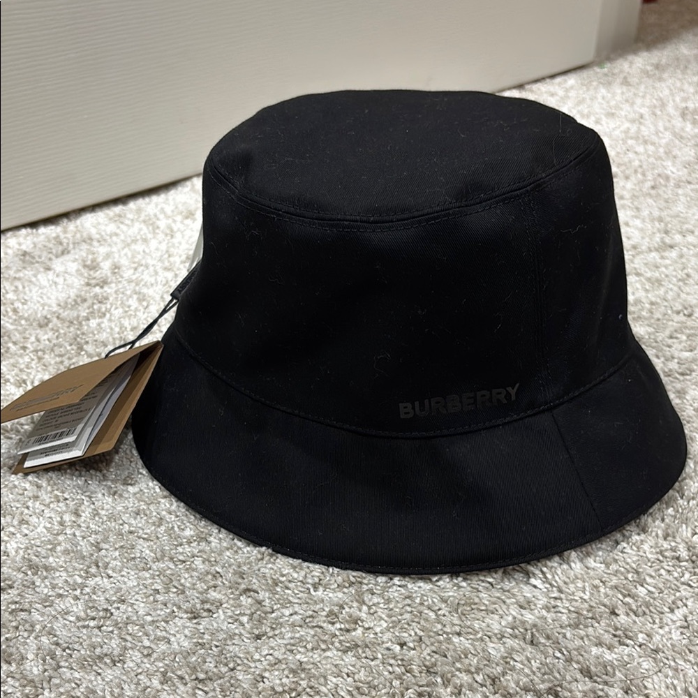 NWT Burberry Striped Bucket Hat - Tan, Black, Red. Size medium. - Picture 2 of 3
